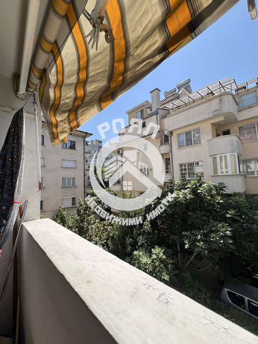 Продава се Двустаен апартамент в Пловдив, Младежки Хълм - 82 кв.м за 1830 €/кв.м - Снимка #9