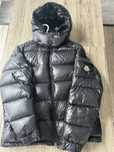 geaca moncler maya ( nu burberry northface )