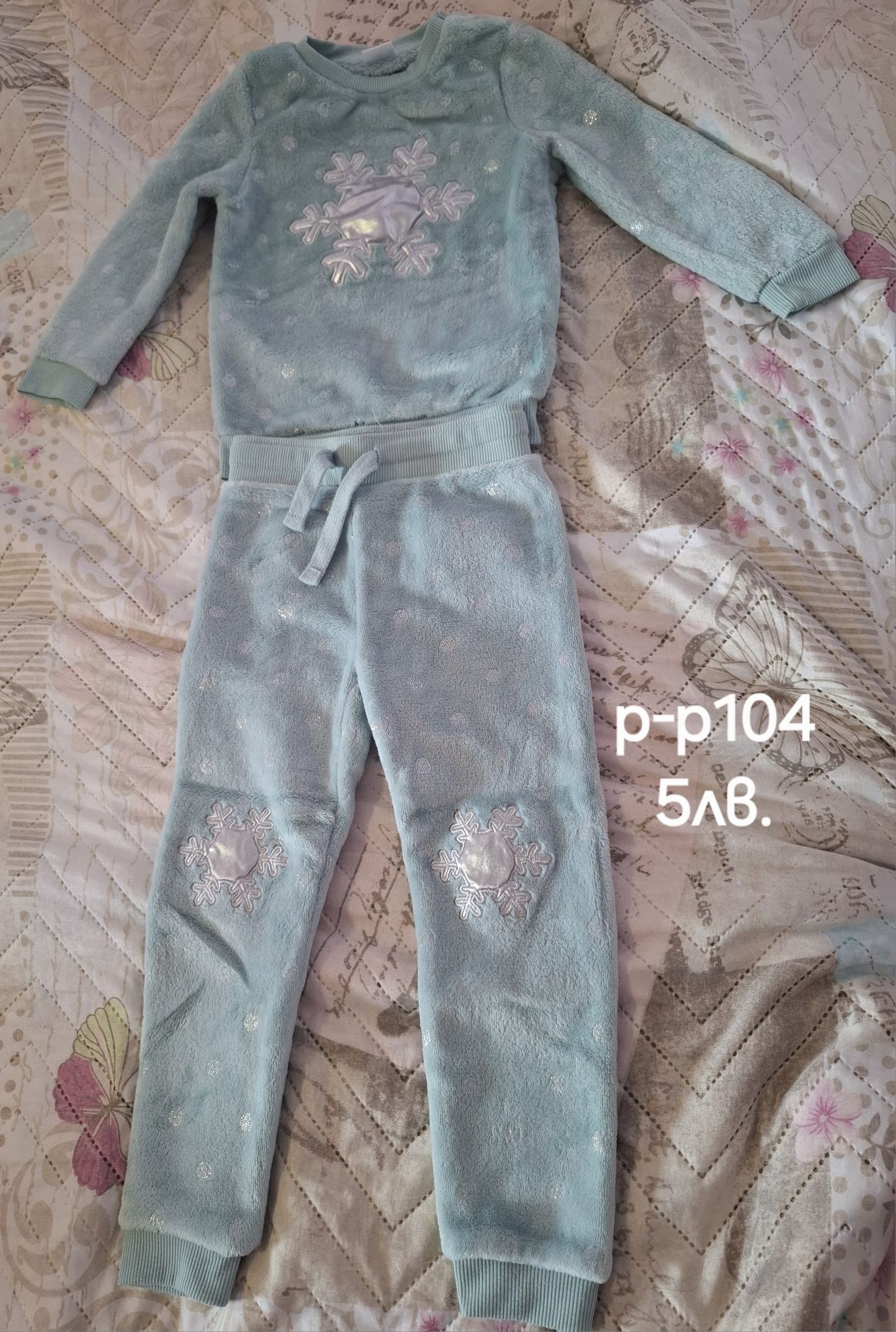 Дрехи за момиче р-р 104 (3-4г.)
