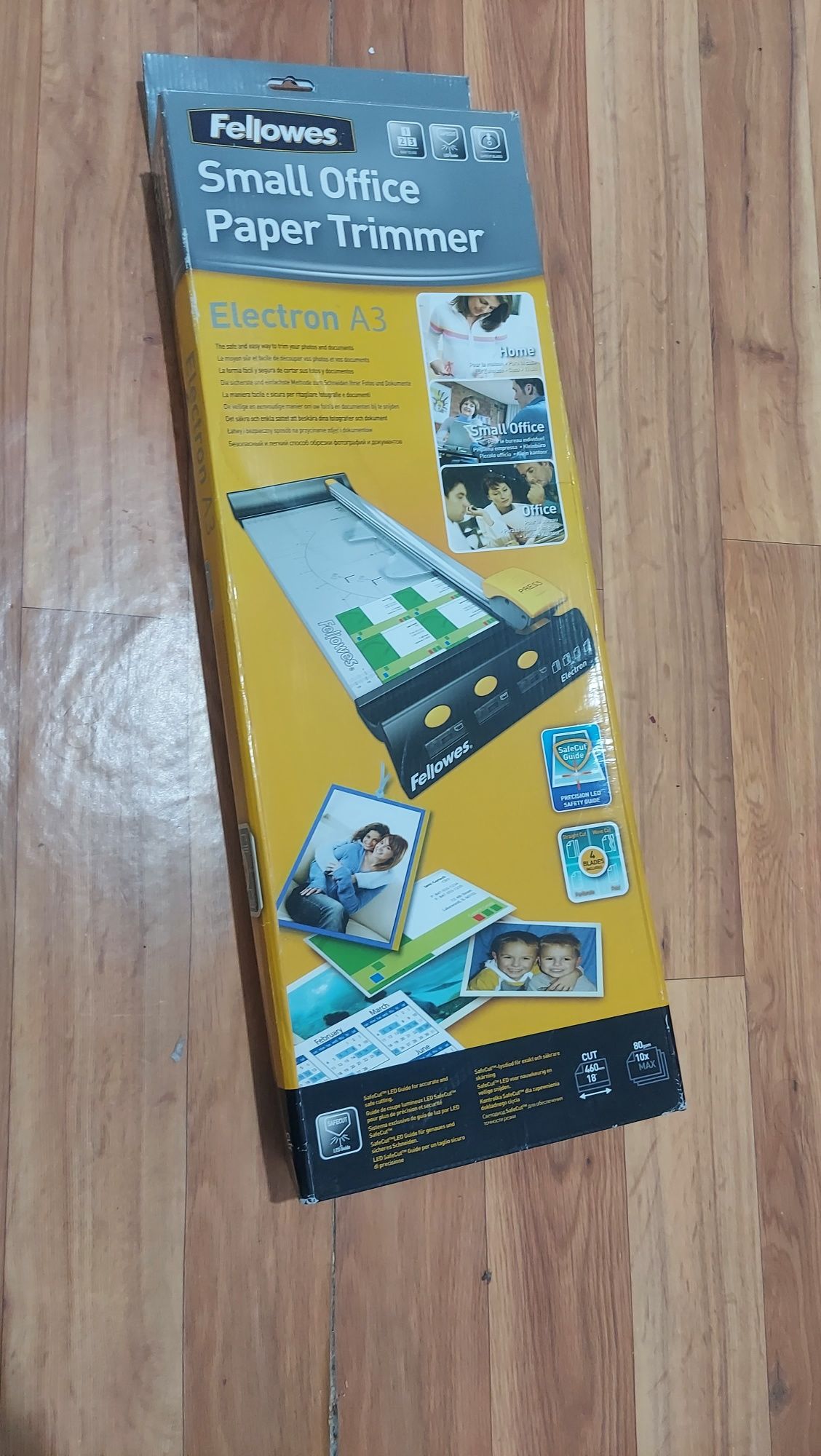 Резак дисковый Fellowes Proton A3 10лист 455мм ручной прижим FS-541030