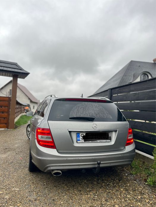 Mercedes C 220d 170cp automat