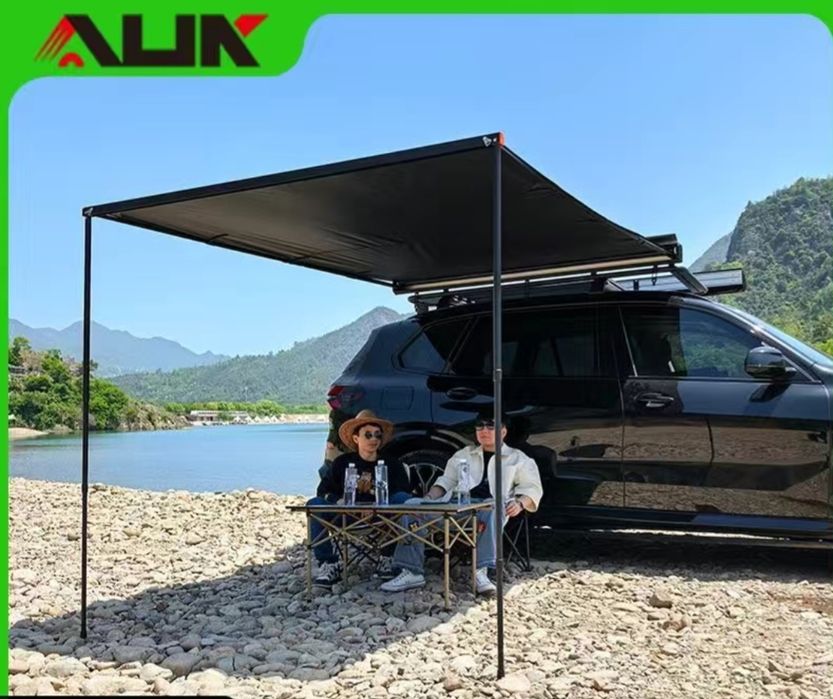 Маркиза автомобильная Новая