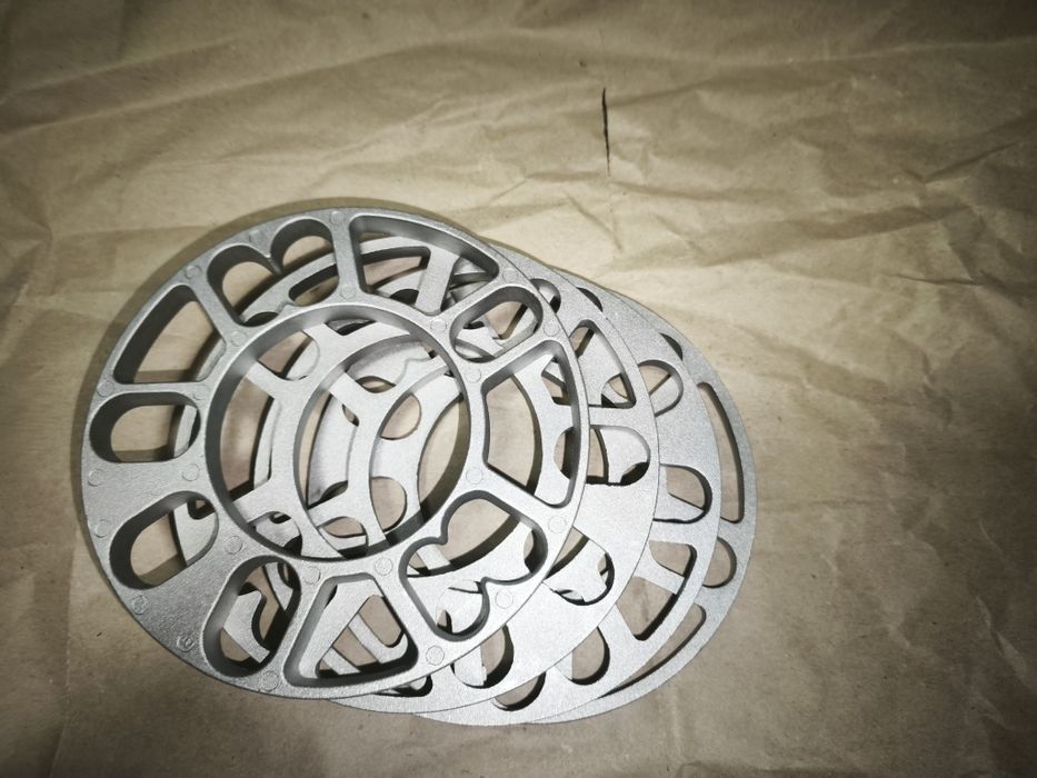 Flanse distantiere universale 10mm