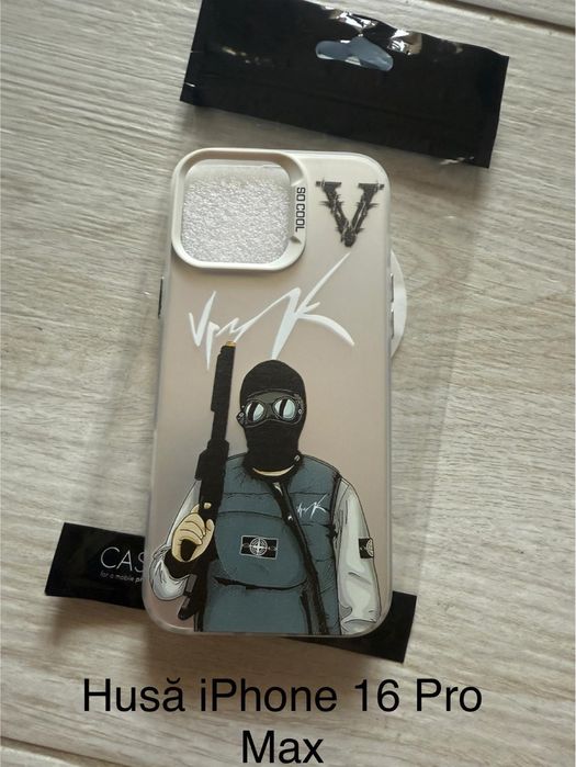 Huse iphone in stare impecabila