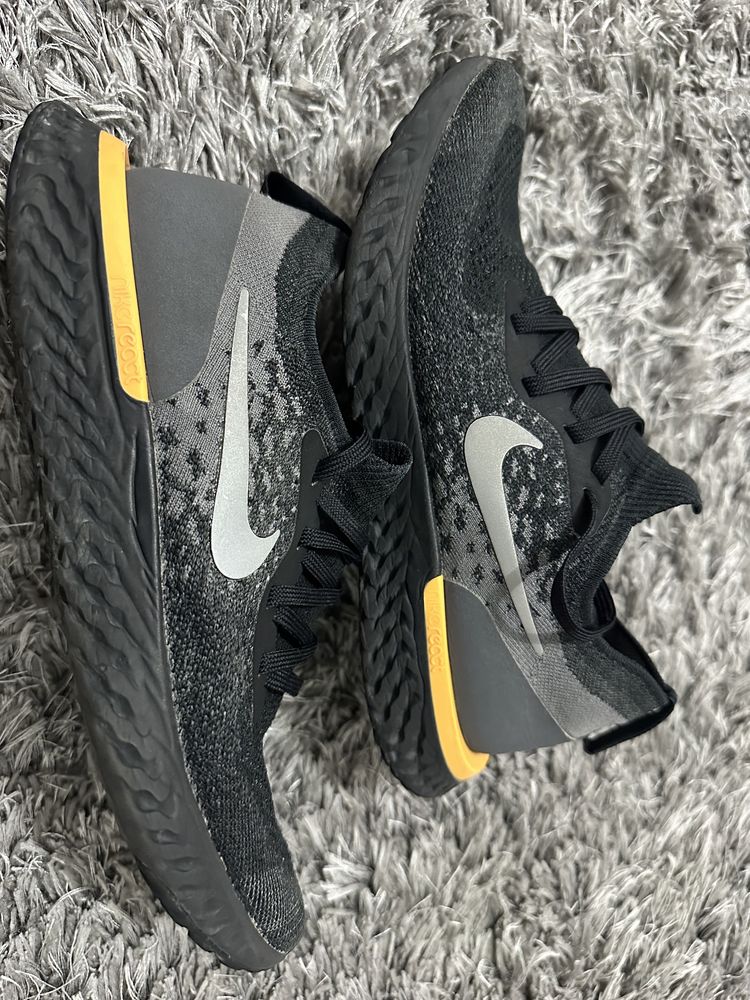 Incaltaminte Nike React