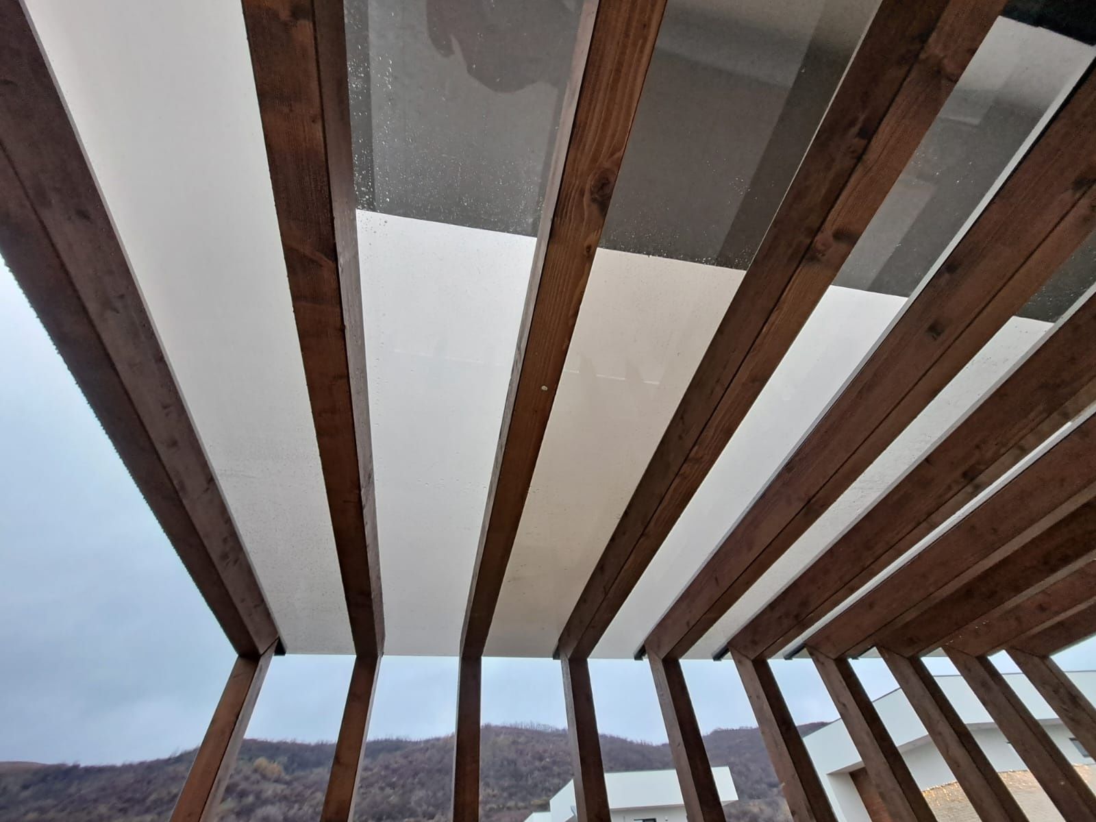 Terasa ,foisor ,pergola. Policarbonat solid . Transparent .