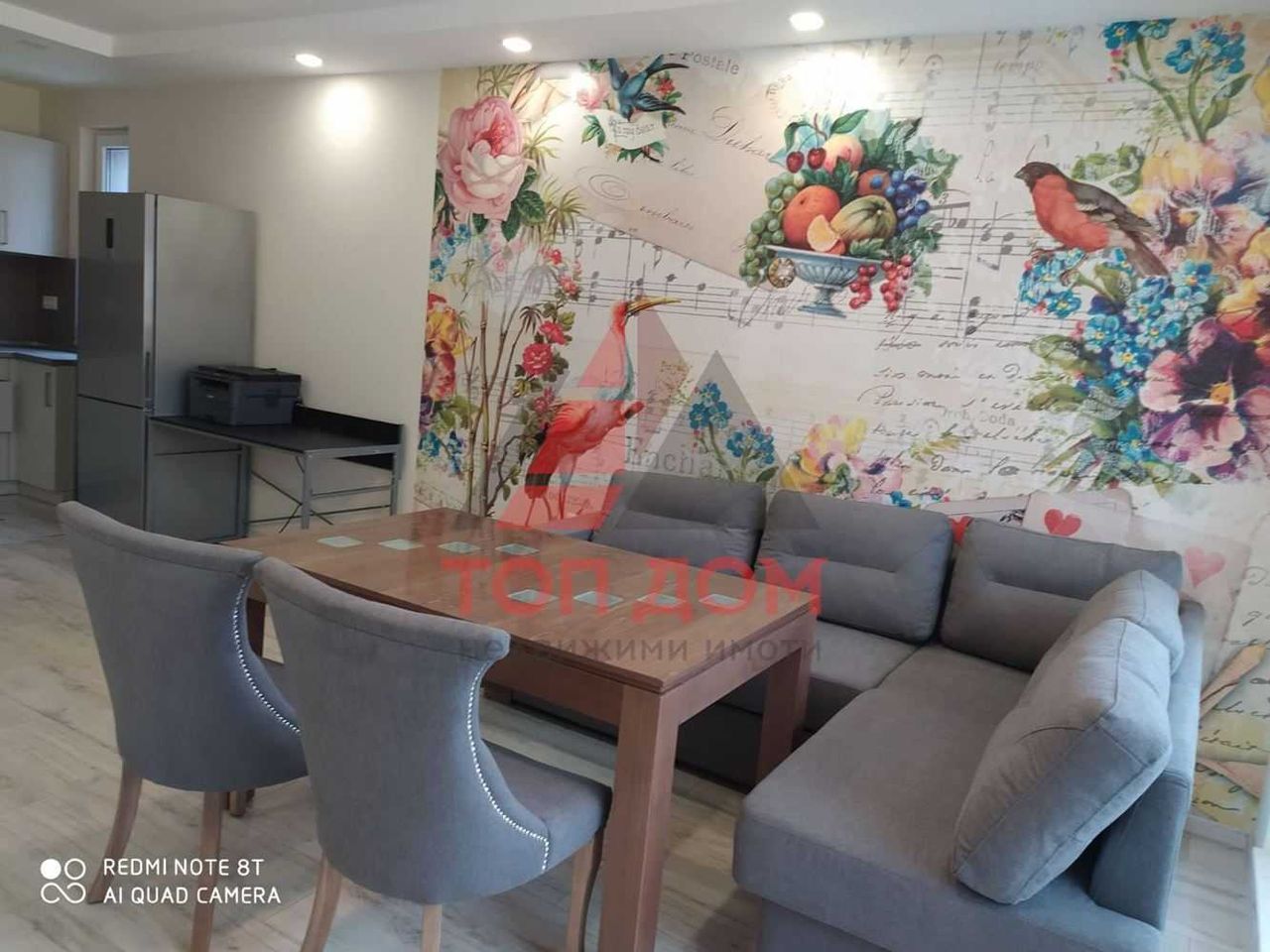 Продава се Тристаен апартамент в Варна, Бриз - 100 кв.м за 2350 €/кв.м - Снимка #2
