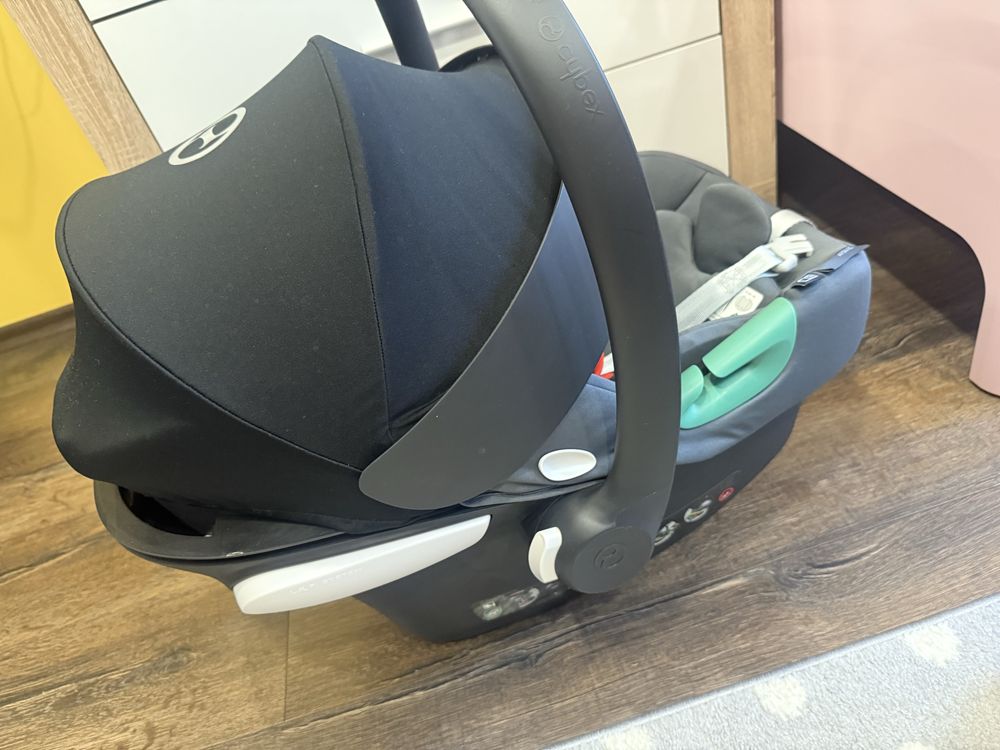 Кошница за кола Cybex Aton B2 i-Size