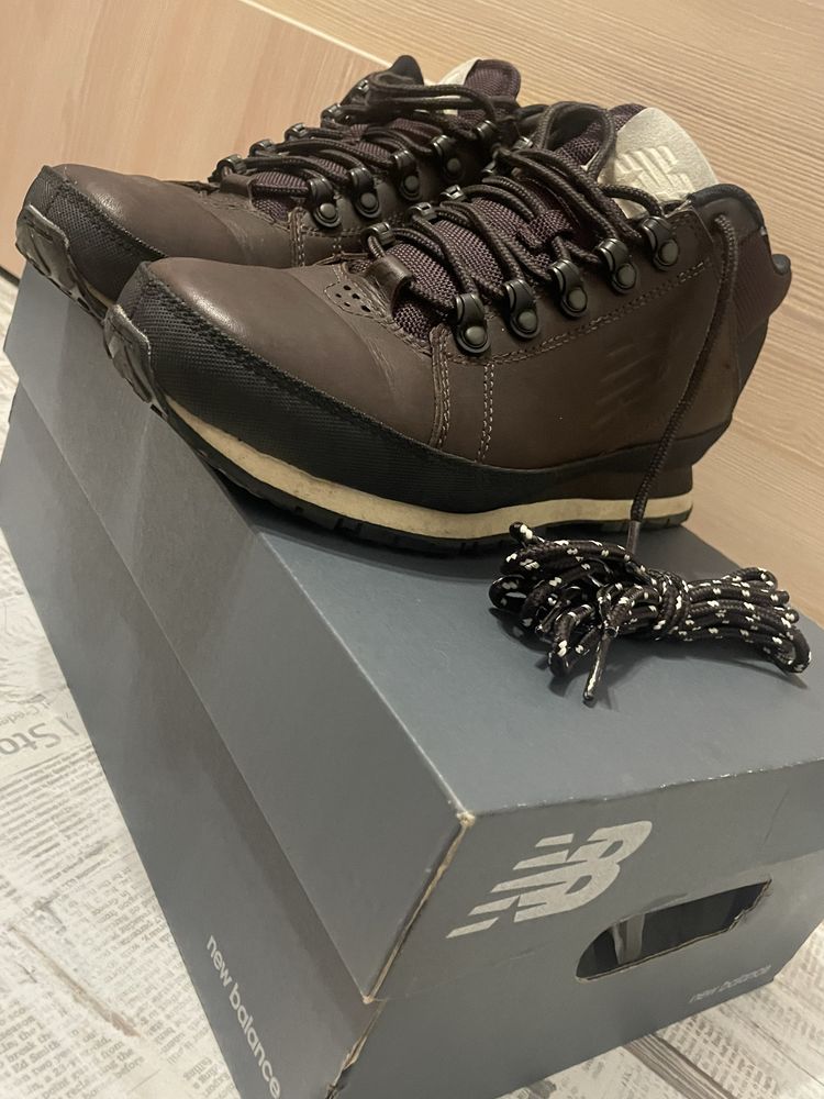 Ghete new balance stare impecabila