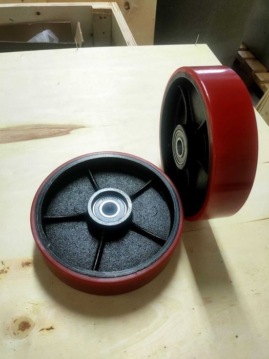 Roata / rola directionala transpaleta liza