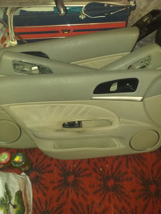 Vand interior alfa 159 pret 1000 ron negociabil