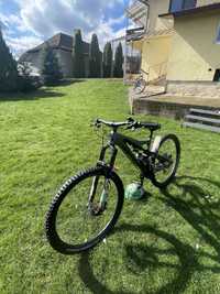 Bicicleta full suspension bulls