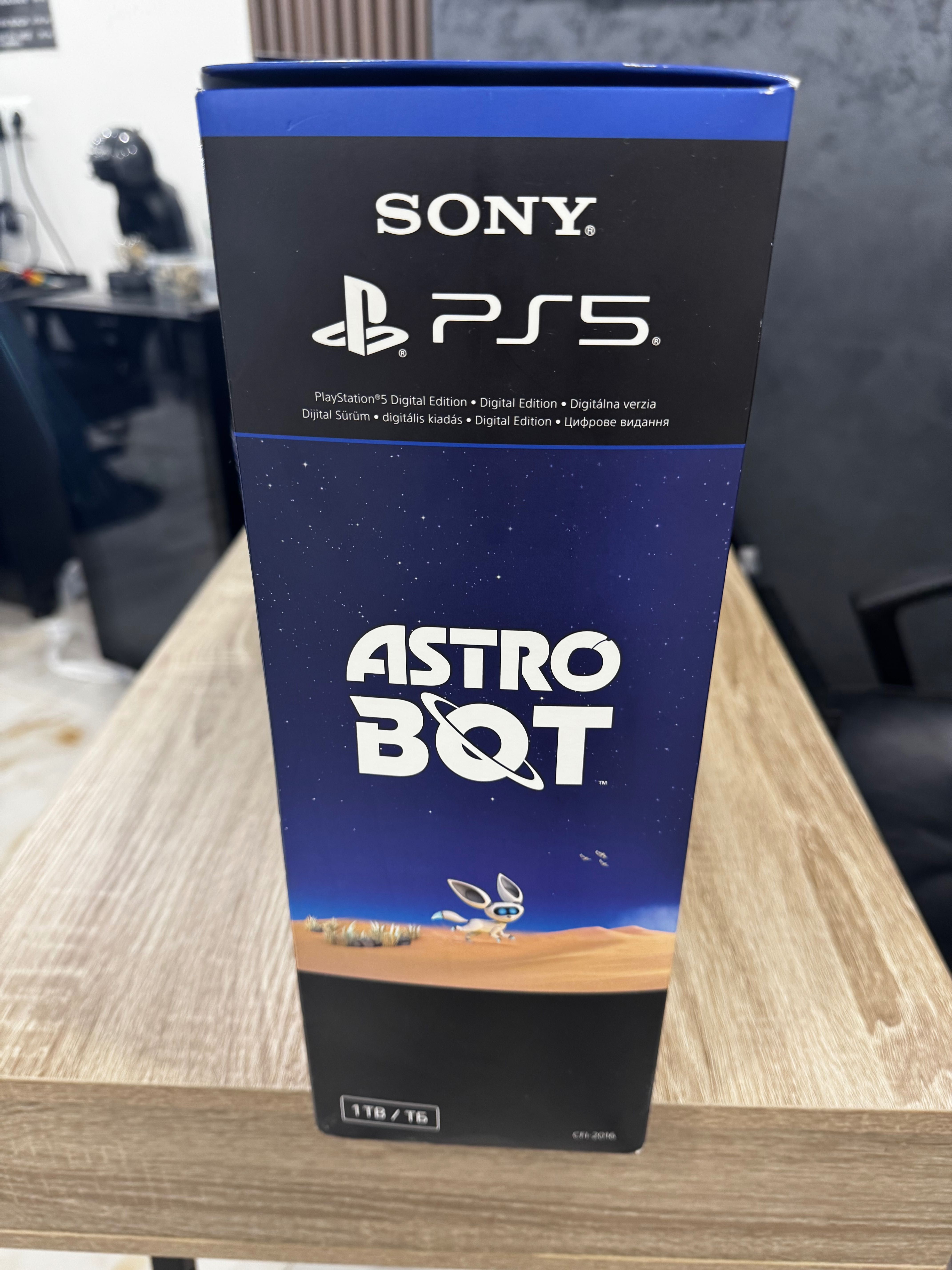 PS5 чисто нов с 2 години гаранция