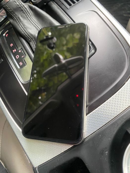 Vând Iphone X 256Gb !