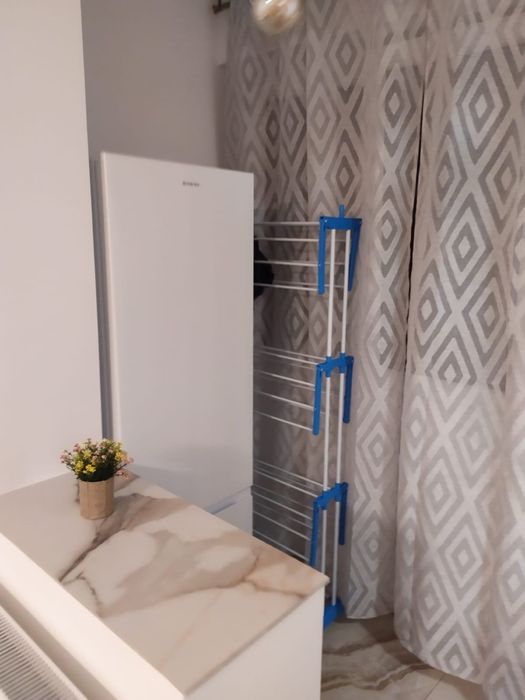 Garsoniera de inchiriat Titan