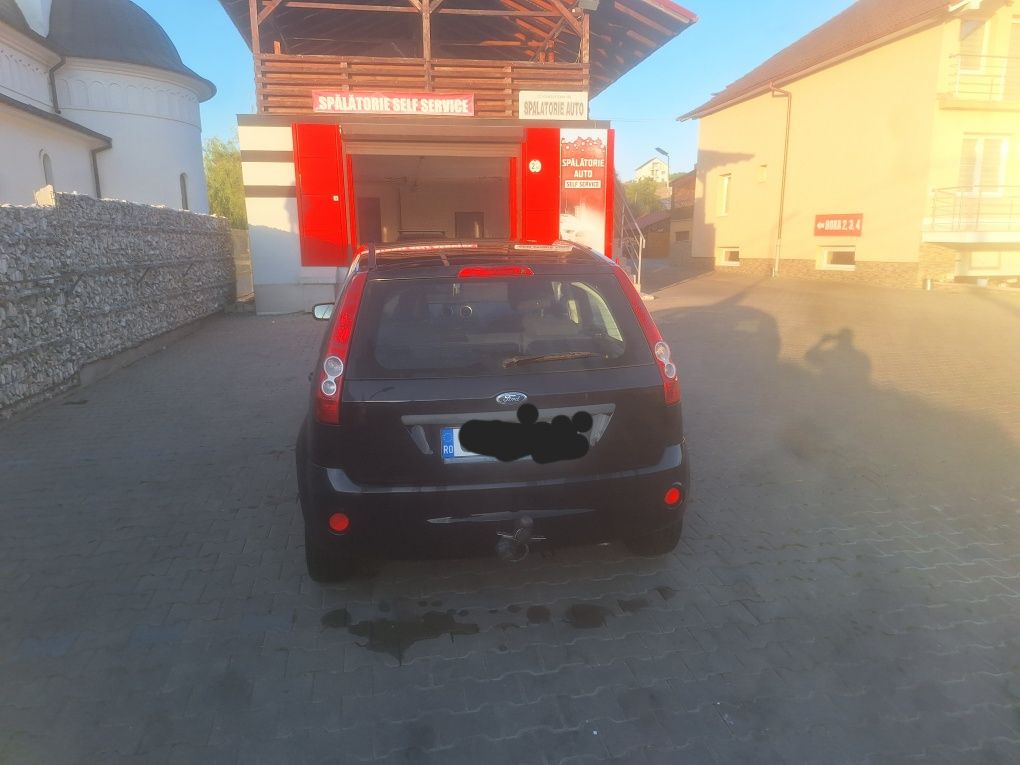 Ford fiesta 1.4 benzina