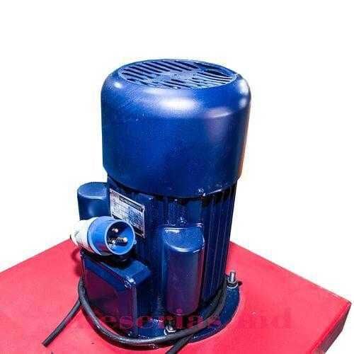 Granulator furaje Eurogran 120 cu 3 matrite, motor inclus, NOU