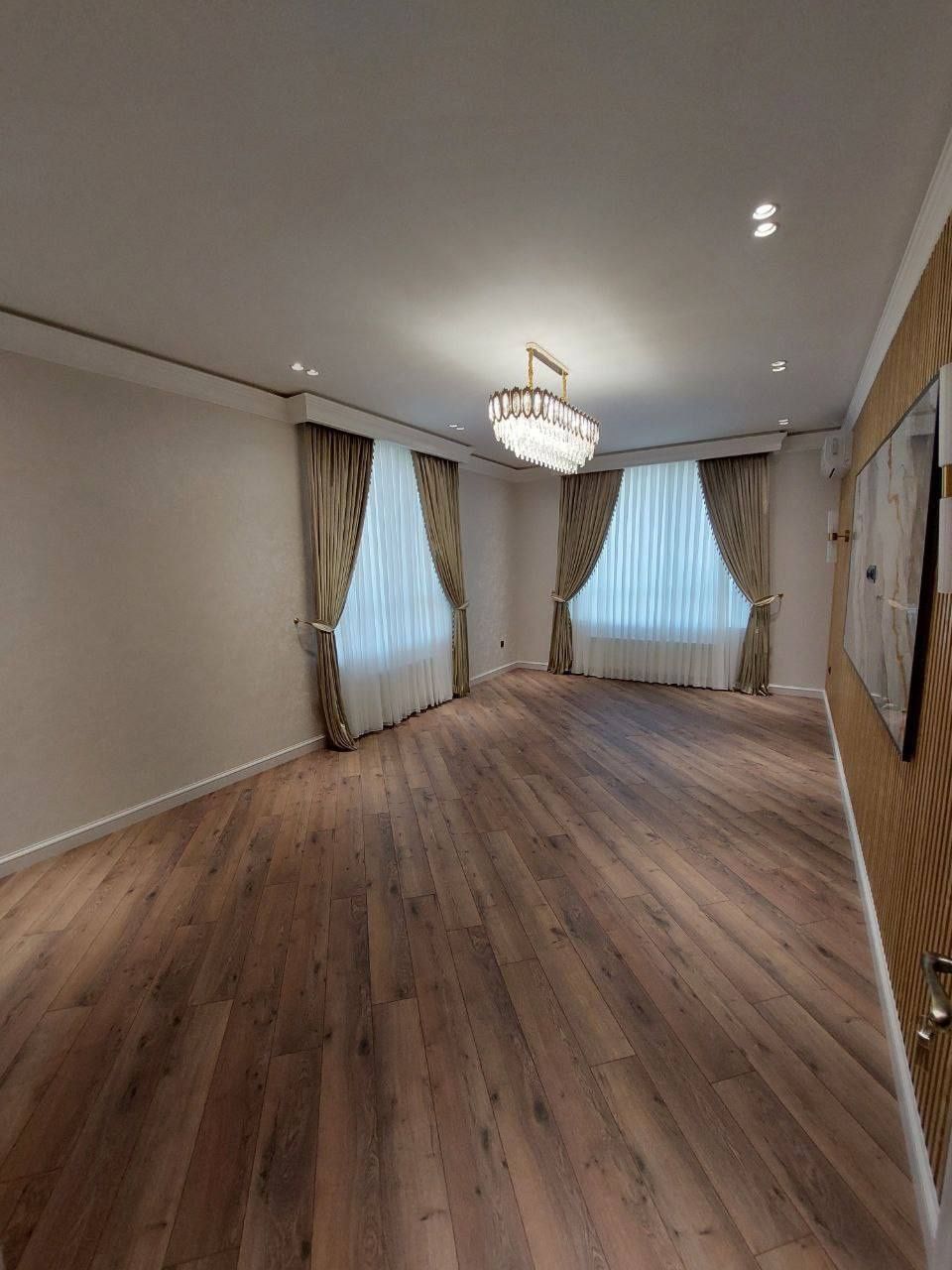 Срочно продается 3х ком квартира, ЖК NRG Park, ор-р:парк Г.Гуляма,95м2
