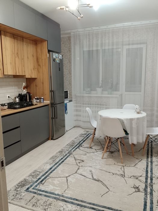 Продам 1 комнатную квартиру за 19млн.тг. Торг естьтг.