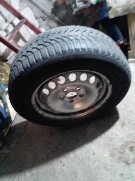 Vând jante passat b5.5