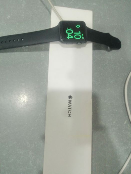 Продам Apple watch 42mm оригинал