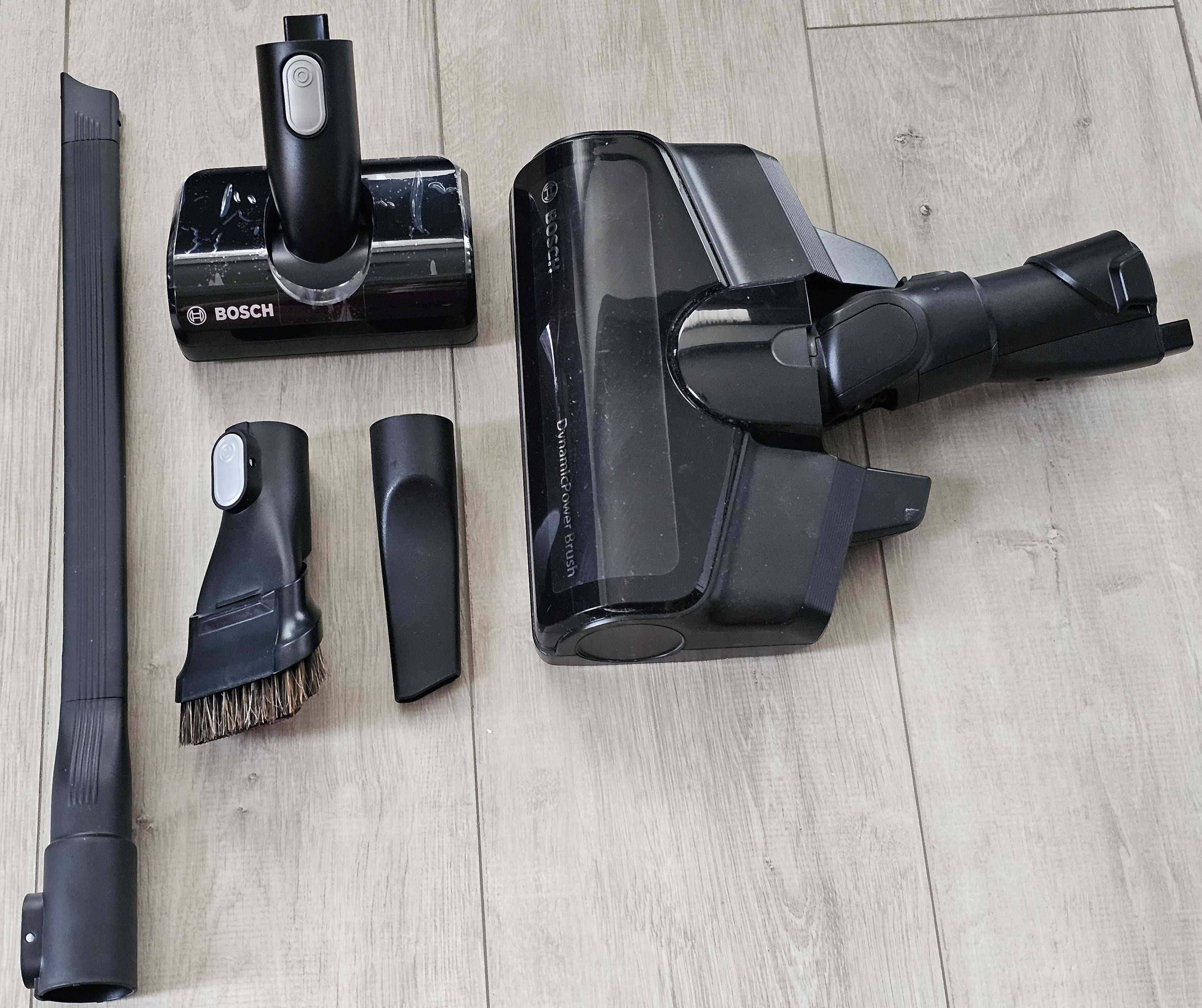 Акумулаторна прахосмукачка Bosch Unlimited 7 ProHygienic Aqua