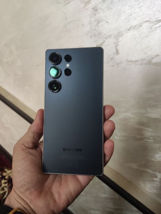 Samsung s 25 ultra 12/256