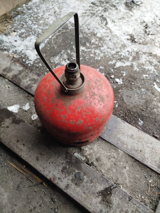 Продам газовый баллон 5 литров