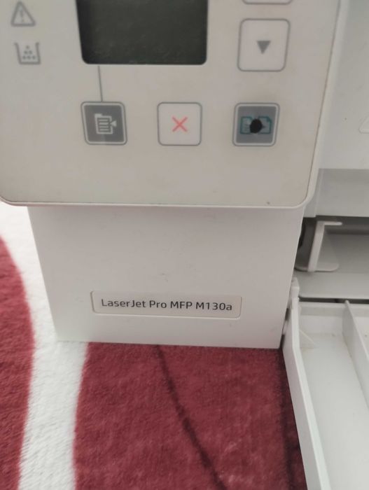 Imprimanta HP alb negru