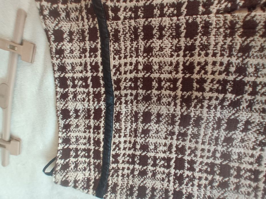 Продам юбку на девушку