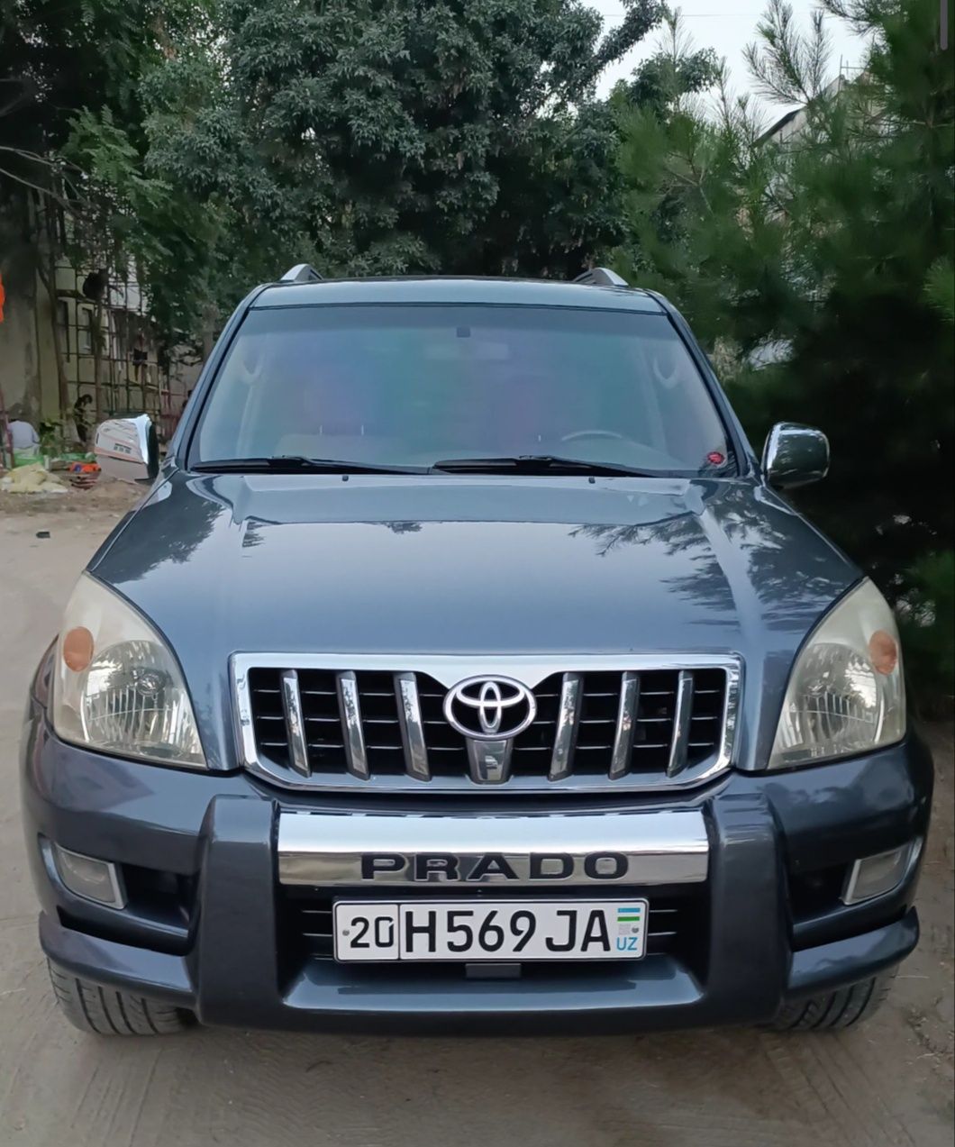 Prado 120 очень хороший недарожник..
