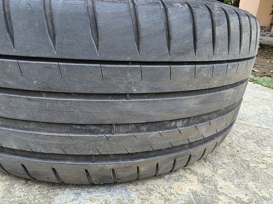 Vand 4 cauciucuri vara 225 40 18