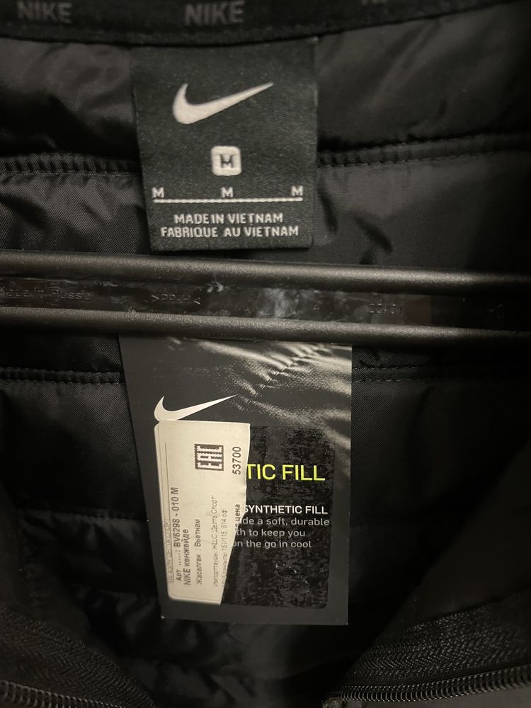 Куртка лёгкая nike