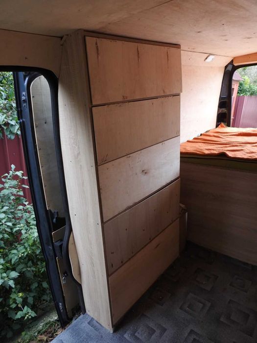 Fiat Ducato Campervan – Gata de Aventură, Stealth Edition!
