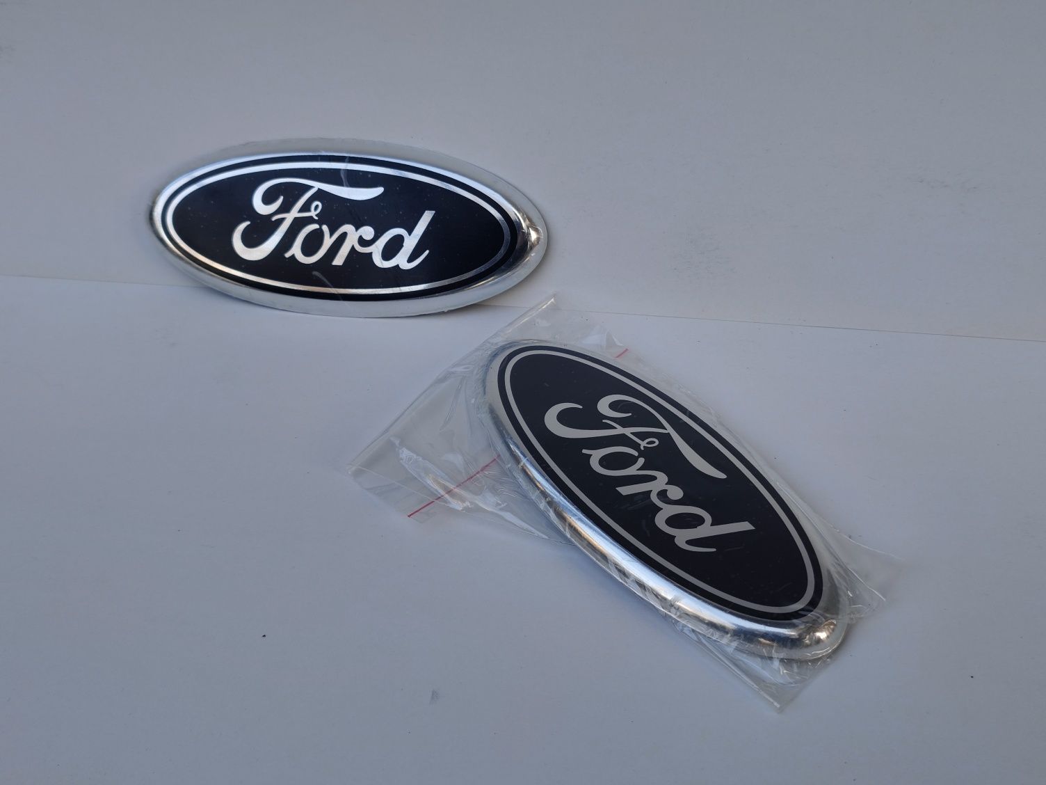 175мм Предна емблема за Форд Фиеста 2008-16г.