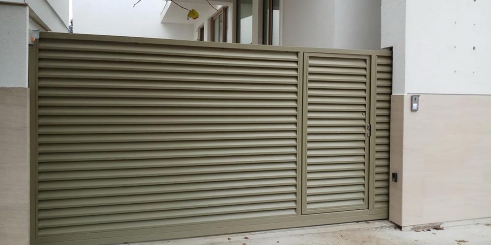 Garduri, șipcă metalica,Balustrade,Balcone,porti autoportante