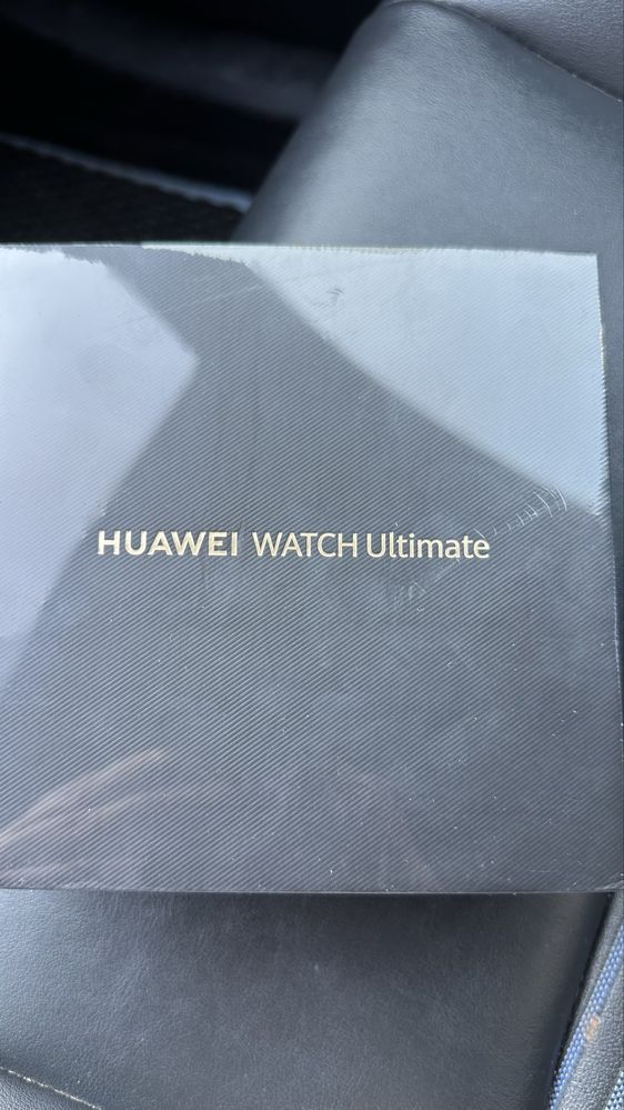 Часовник HUAWEI WATCH Ultimate