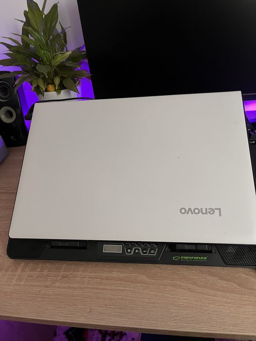 Laptop Lenovo ideapad