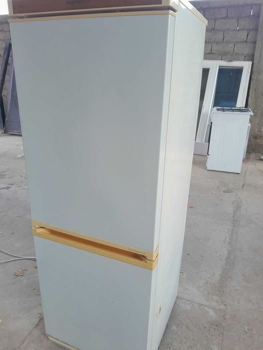 Холодильник лж, Холодильник