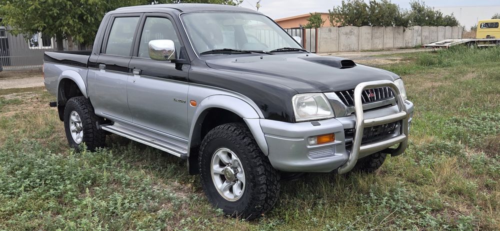 Mitsubishi L 200 clima 4x4 Diferitial blocabil la buton