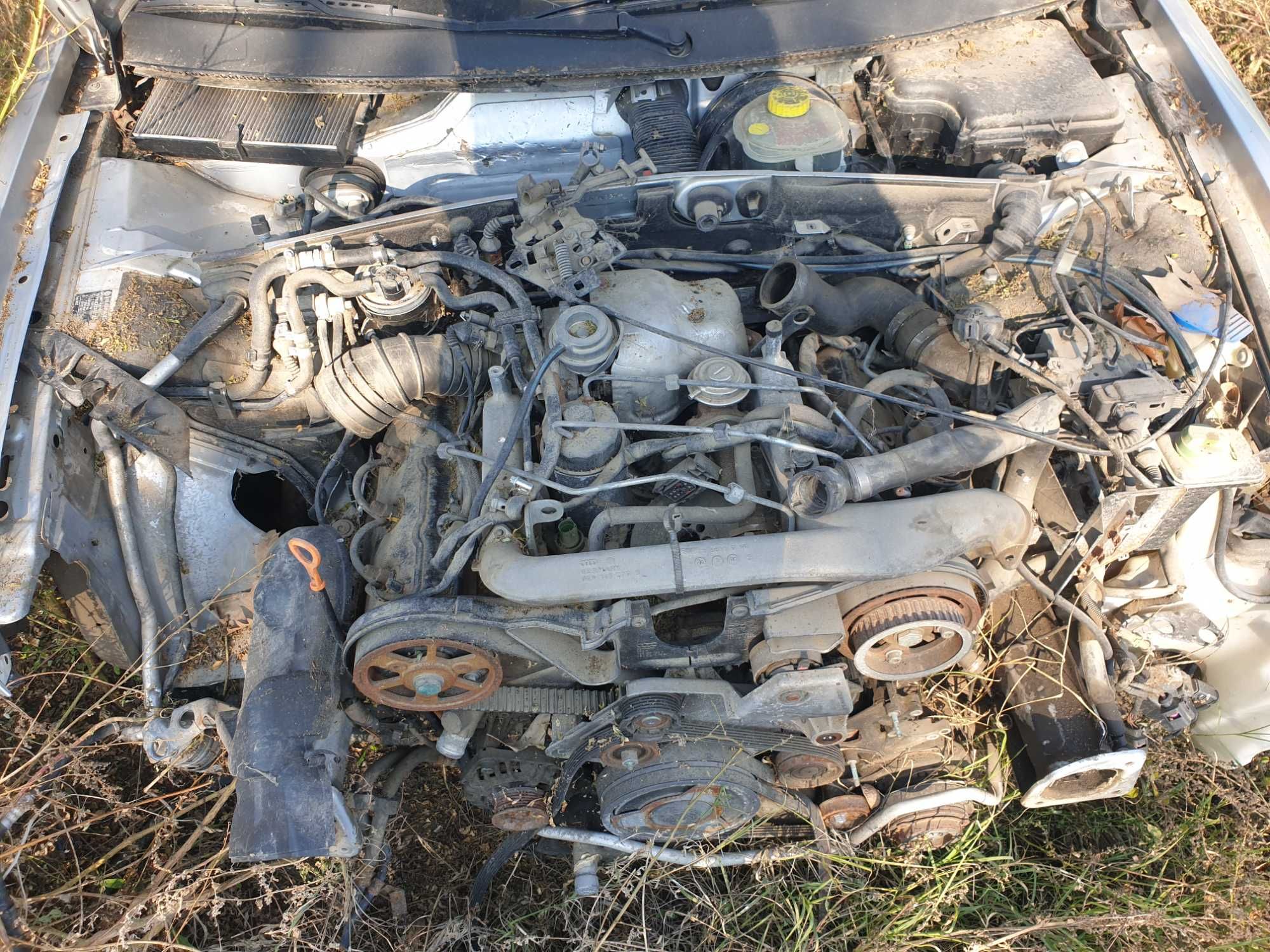 VW passat на части 2 бр.