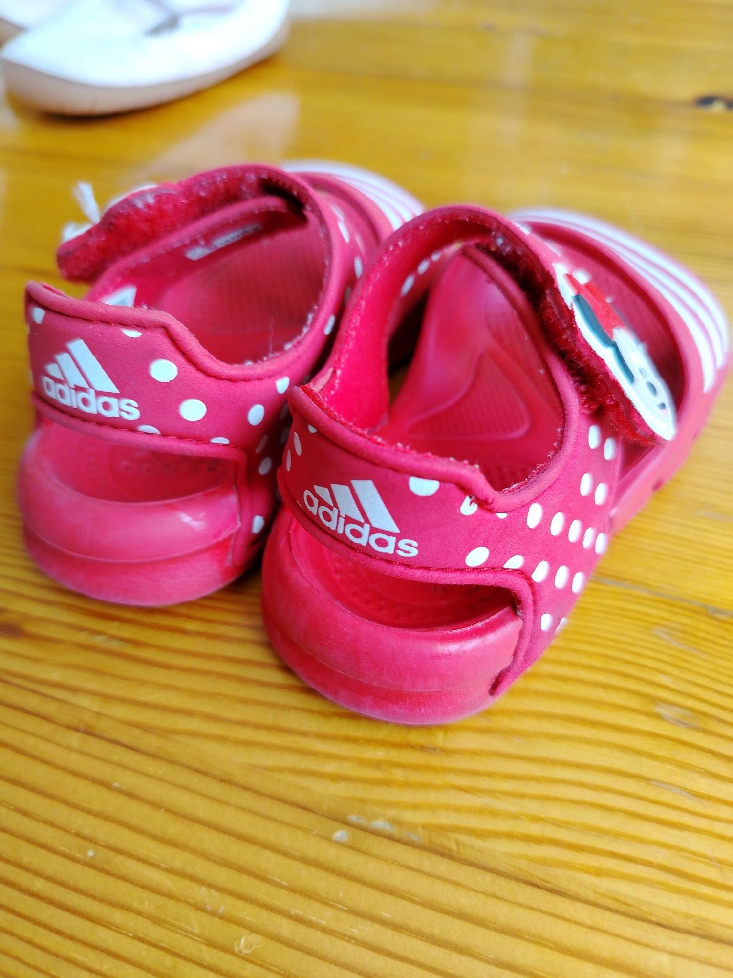 Детски, бебешки сандали, маратонки Adidas, Nike, Okaidi, Mayoral, Zara
