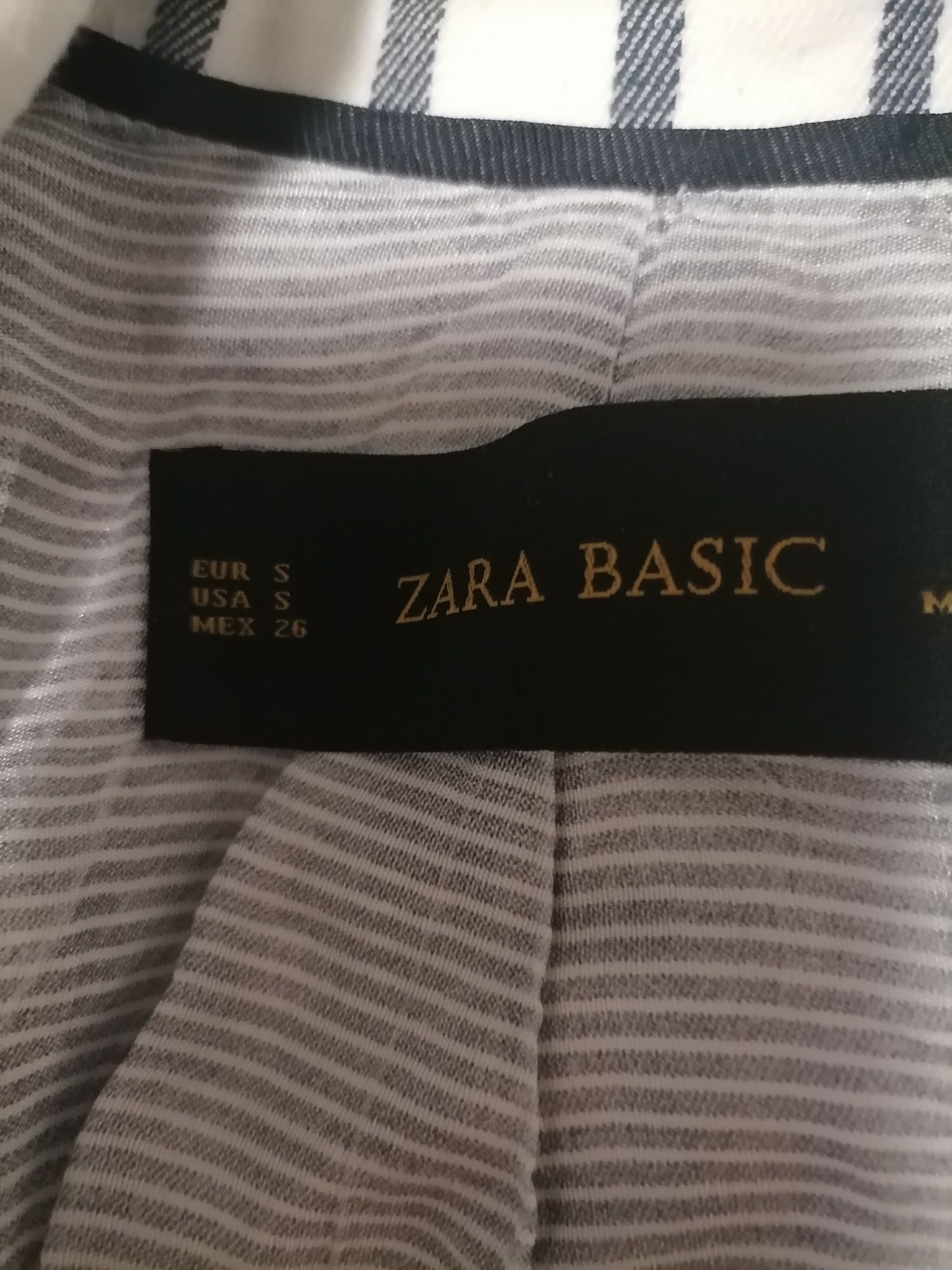Продавам дамско сако ZARA