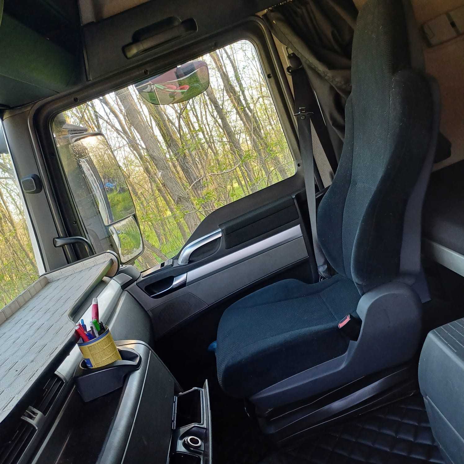 Man Tgx cu trailer Krone