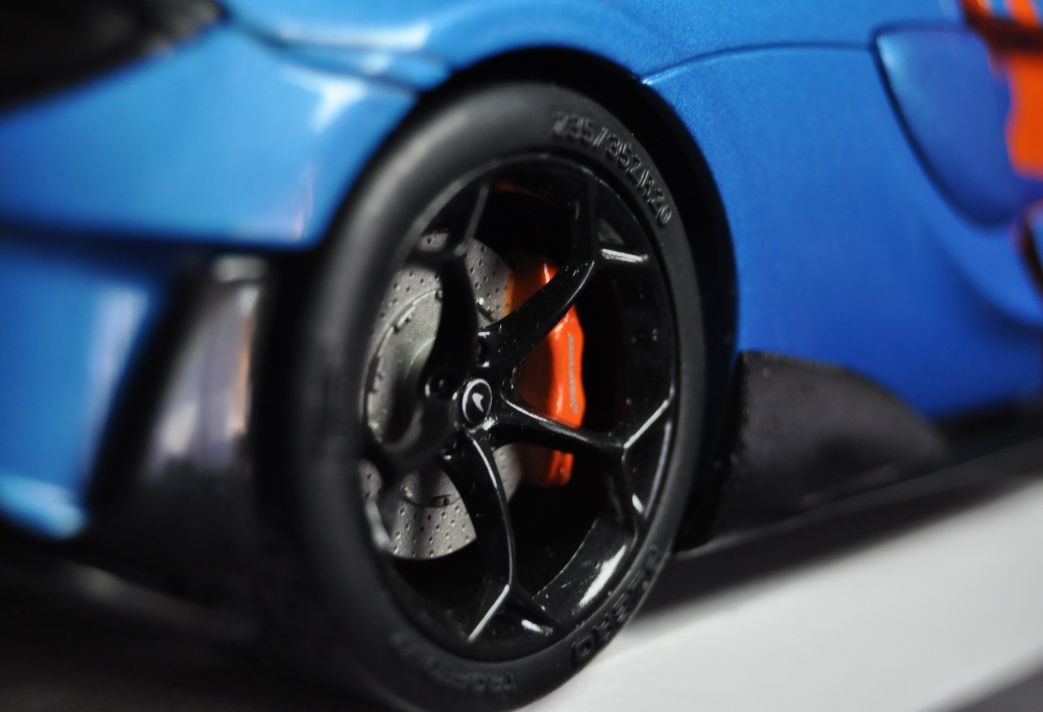 McLaren 600LT-2018, 1:18 на Solido. Колекционерски модел.