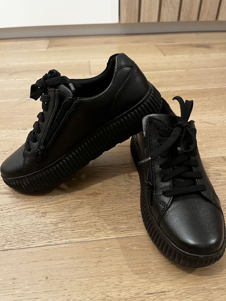 Pantofi de dama Geox