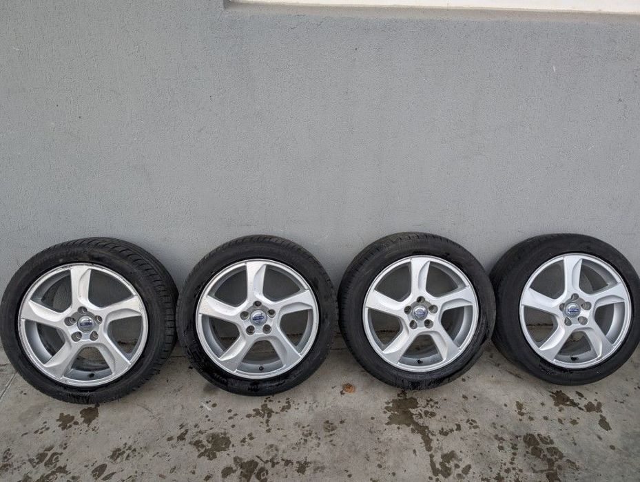 Jante BALDER 17" Volvo S60 V60 S80 V70 V40 S40 V50 anvelope 215/50R17 Bridgestone 31200602