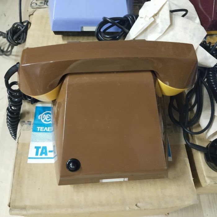 Телефон, новый СССР.