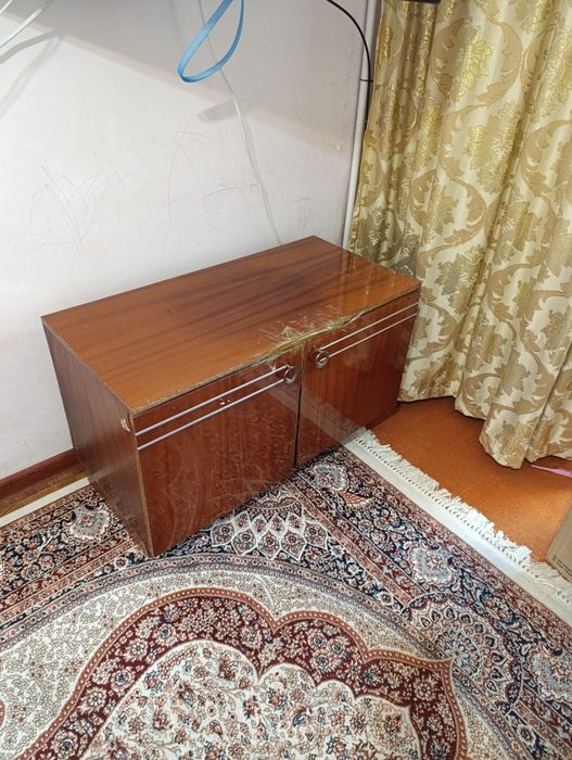 Продаётся Тумбочка