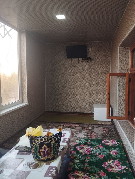 Kogon shahrida uy sotiladi 2-etaj